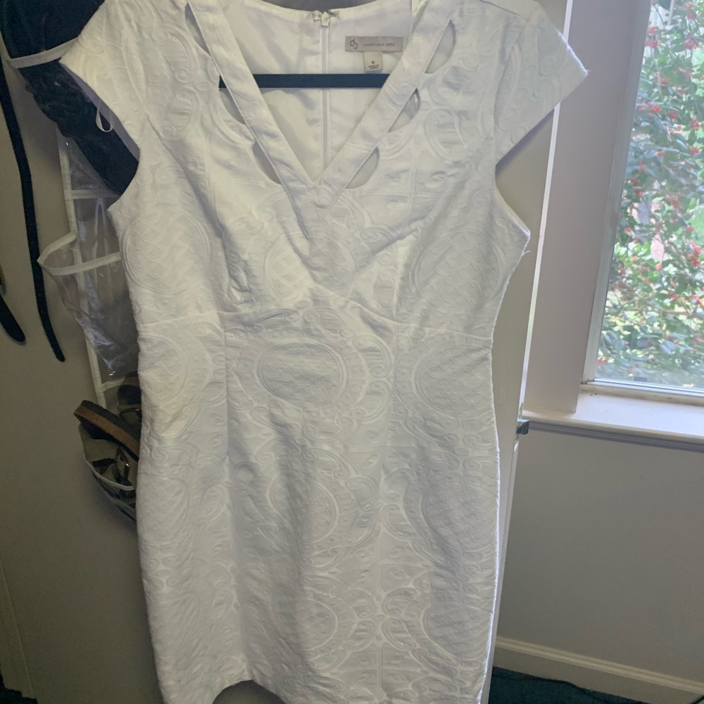 White dress with v-neck